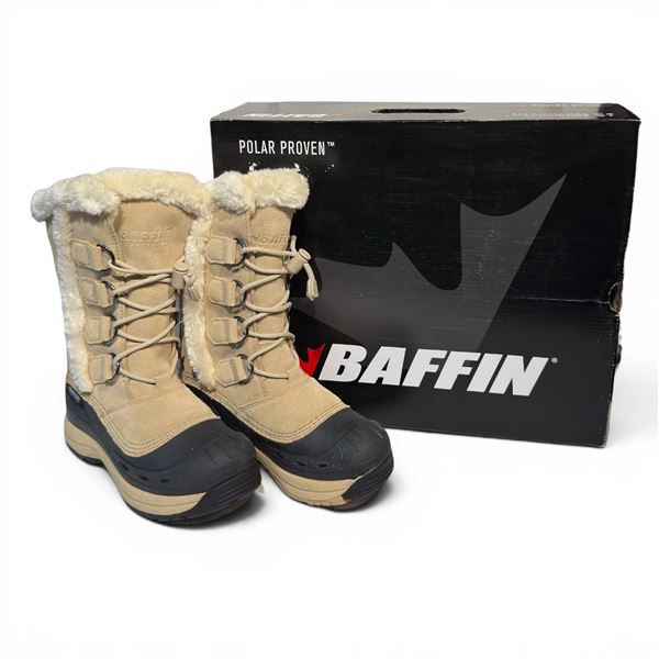 Pair of Women's Baffin Chloe Winter Boots with Box - Size 6
