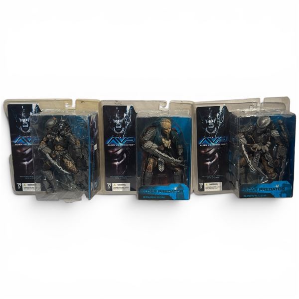 AVP Alien Vs Predator Spawn Figures: Elder Predator & 2x Scar Predators New in Box