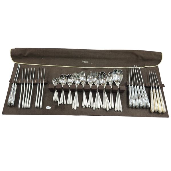 Mid-Century Rosenthal Austria 18/8 Stainless Steel "Taille" Flatware Set by Finnish Designer Tapio W