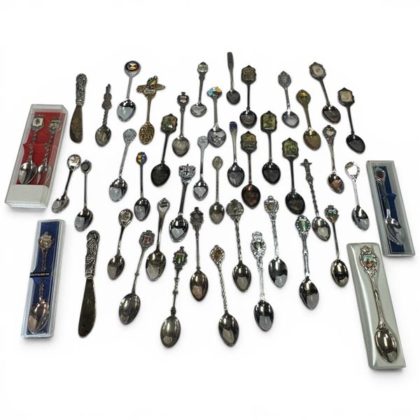 Bag of 25+ Assorted Souvenir Spoons