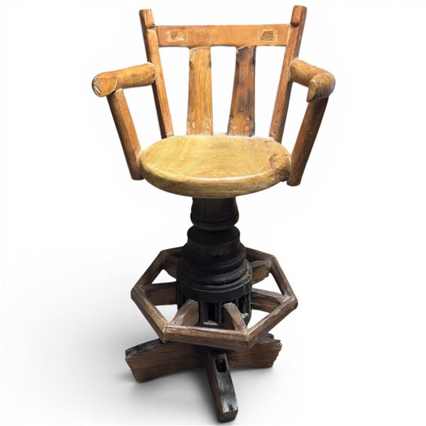Rustic Wagon Wheel Bar Spinning Bar Stools with Adjustable Height #3
