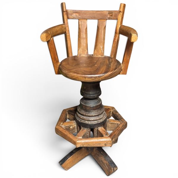 Rustic Wagon Wheel Bar Spinning Bar Stools with Adjustable Height #5