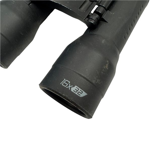 Bushnell Scope on Stand (15-45x50) & Tasco 8x30 Binoculars