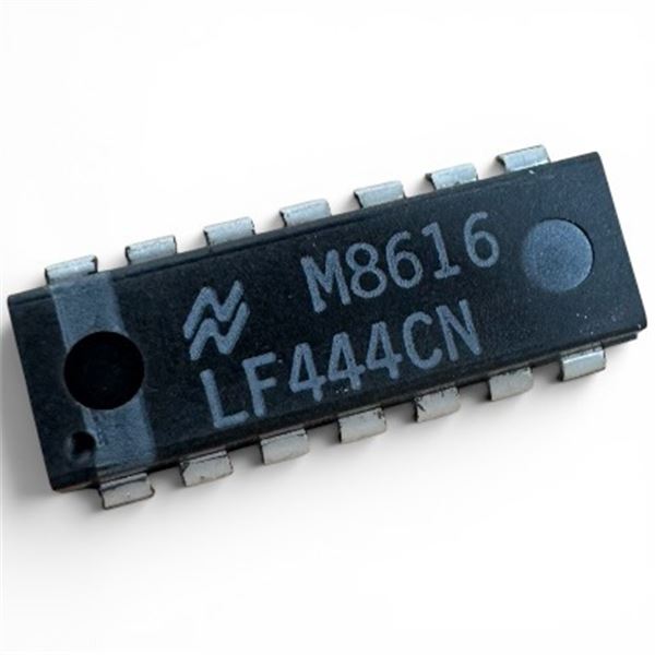 Lot of 800+ New-Old-Stock Integrated Circuits LF444CN