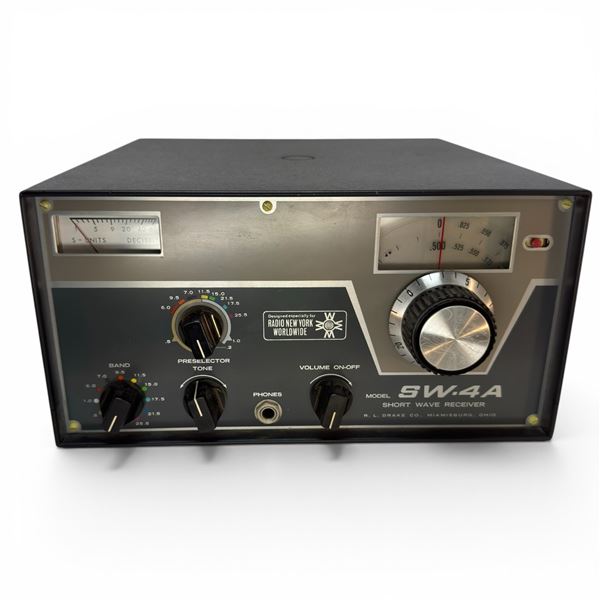 Radio New Yor Worldwide Model SW-4A Short Wave Receiver
