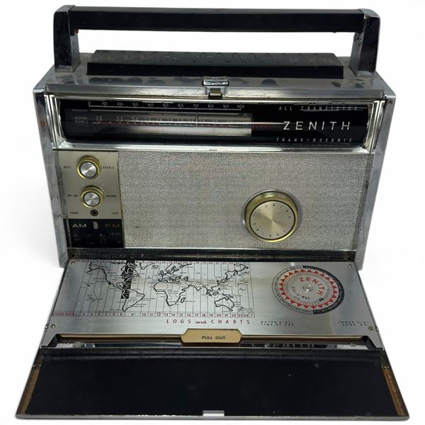 Zenith Tran-Oceanic FM-AM Bands Royal 3000-1 Portable Radio
