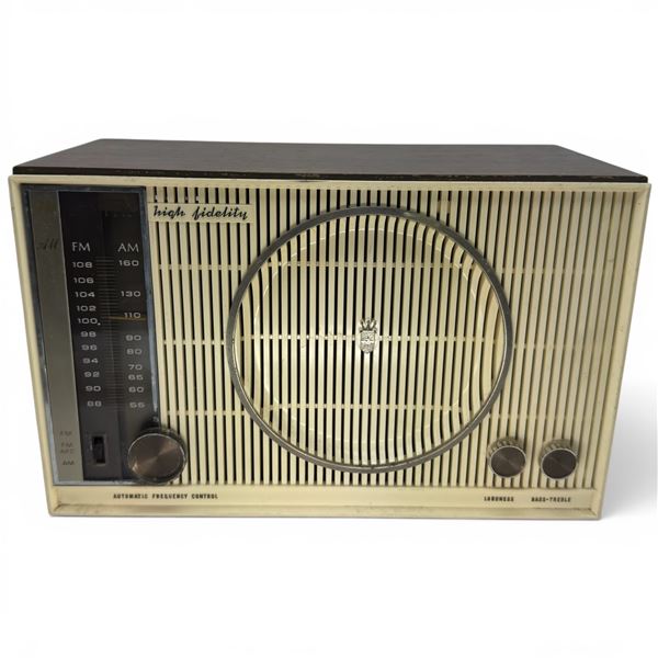 Zenith High Fidelity Model X337 AM FM Tabletop Radio
