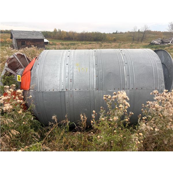 Rd upright metal feeder, approx. 70- Bushel capacity
