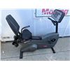 Image 1 : Life Fitness 9500HR Recumbent Bike With Monitor Interface