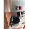 Image 5 : Bunn Pour-O-Matic Dual-Warmer Commercial Coffee Maker