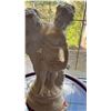 Image 2 : Plaster Figurine of a Romantic Couple on a Round Base