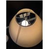 Image 2 : Ceramic Table Lamps with Textured Bases and Cone-Shaped Shades