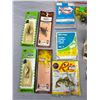 Image 2 : Lot of Vintage NOS Fishing Hooks and Vintage NOS Men's Shaver Parts