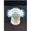 Image 4 : Vintage Fenton Milk Glass 5" Aqua Crest Top Hat Vase