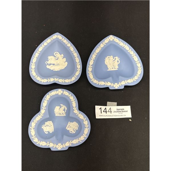 Nice Lot of 3 Vintage Wedgewood Potteries, Heart Shaped Ashtray , etc