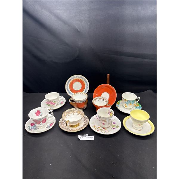 Lot of 8 Vintage Bone China Teacups and Saucers No Chips or Cracks 2 Anysley, 1 Royal Albert, Foley 