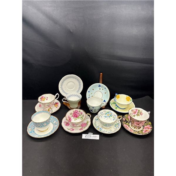 Lot of 8 Vintage Bone China Teacups and Saucers No Chips or Cracks 2 Anysley, 2 Royal Albert, etc