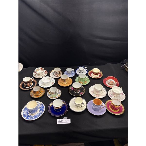 Lot of 8 Vintage Bone China Teacups and Saucers No Chips or Cracks 3 Anysley, 2 Paragon, 2 Royal Alb