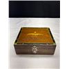 Image 5 : Very Nice WW2 Royal Canadian Airforce Trinket Box + Binoculars