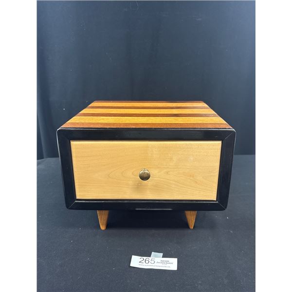 Very Nice Butcher Block Table Top Wooden Storage Drawer Drawer Sealed Shut