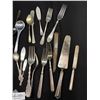 Image 4 : Tray Silverplate Utensils
