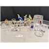 Image 1 : Vintage Home Décor Lot of Glass Etchings Porcelain Birds etc