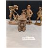 Image 2 : Nice Lot of 4 Wooden Folk Art Hand Carved Pieces Quebec