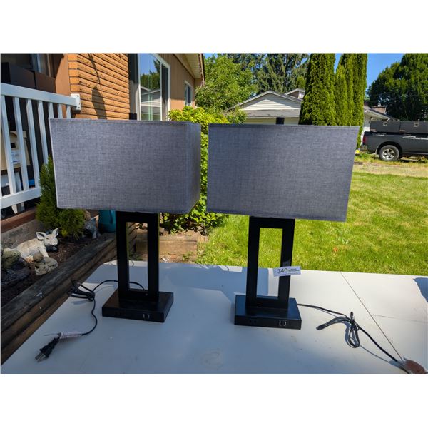 A Pair of Nice Decorative Side Table Lamps
