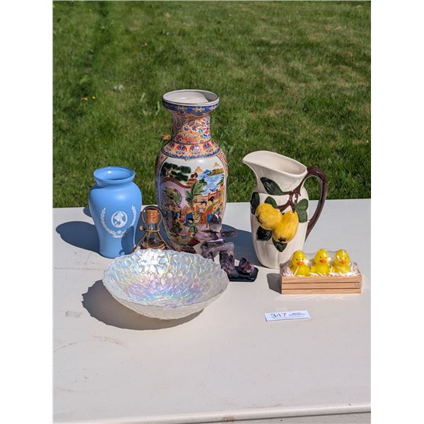 A Nice Home décor Lot of Vases, Inukshuk etc