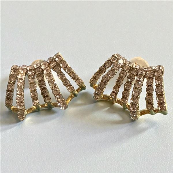 Gold plated crown shaped ear studs 18 carat