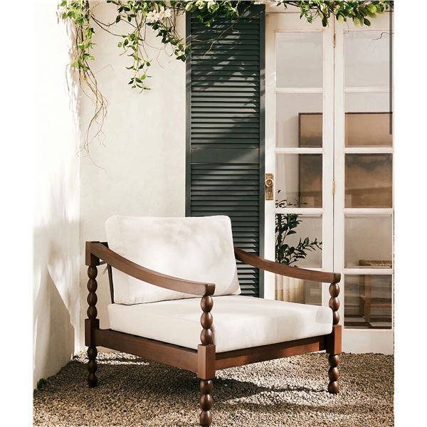 Moe's Delilah Outdoor Accent Chair - 32in W x 34.6in D x 26.77in H- RV $1,799