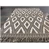 Image 2 : Modern Geometric Shag Area Rug approx. 8.5x12ft - Grey/Cream
