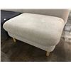 Image 2 : Article Rest Sofa Ottoman - approx. 36in x 25in x 17in H - new open box