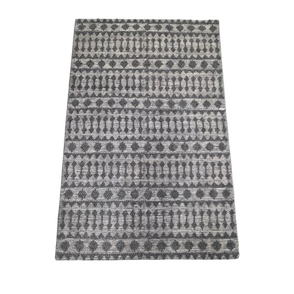"Bennett Rug" Hand-Woven Area Rug - 5x8