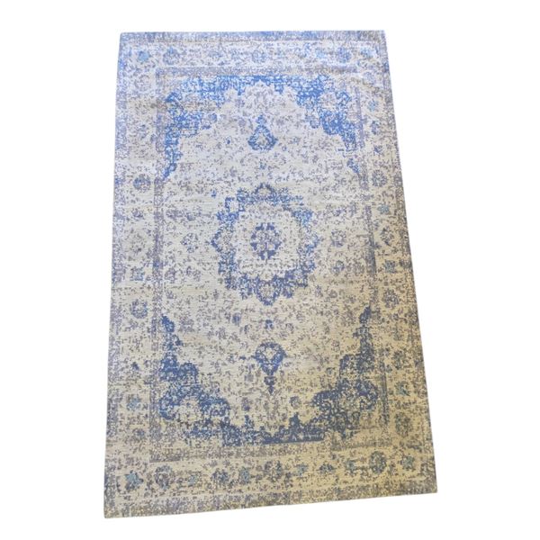 "Huron Rug" Area Rug - 5x8