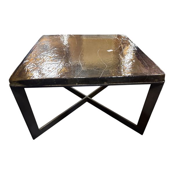 Coffee Table (25x25x16)