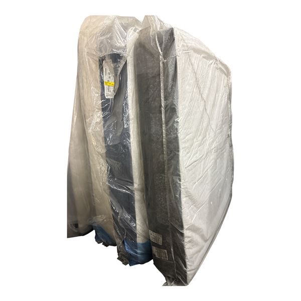 Set of 3 Assorted Pillow Top King Mattresses