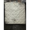 Image 2 : Set of 3 Assorted Pillow Top King Mattresses