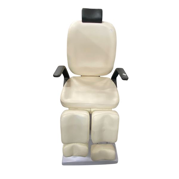 White Vinyl Multi-Section Hydraulic Salon / Spa Treatment Chair with Black Headrest and Armrests