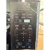 Image 4 : Blomberg Over-the-Range Non-convection Microwave - Model number BOTR30102SS - S/n 2110160610