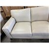 Image 2 : New - Classic 3-Seater Leather Sofa Cream, W87 - some minor marks
