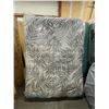 Image 1 : Queen Mattress Queen Island Cays Sealy - from trucking claim