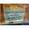 Image 3 : Surprise Pallet - Mixed Movie Set Decor Items