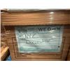 Image 5 : Surprise Pallet - Mixed Movie Set Decor Items