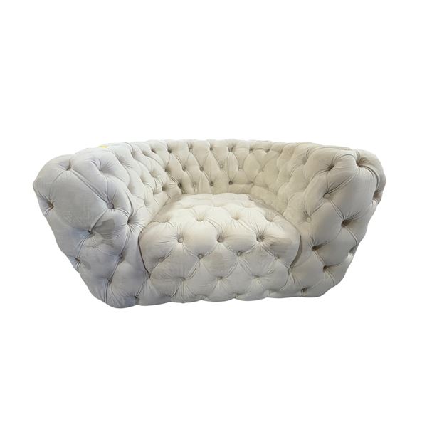 New - Luxurious Cream Velvet Tufted Barrel Chair, W45"