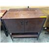 Image 2 : Brown Storage Cabinet, H30" x W30" x D20"