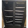 Image 4 : New - Danby Beverage Center Black (SBC051D1BSS) - some top wear