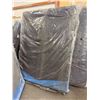 Image 4 : 3pc Queen/Double Box Springs - from trucking claim