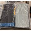 Image 4 : 8 pc assorted box springs - mostly twin - from trucking claim