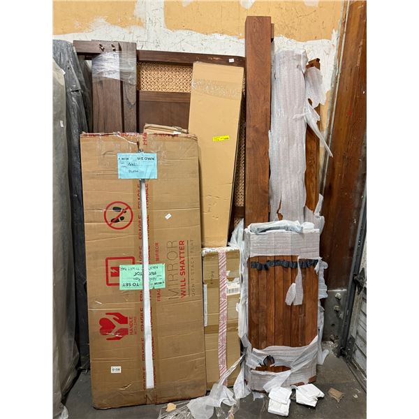 Group of assorted furniture/parts
